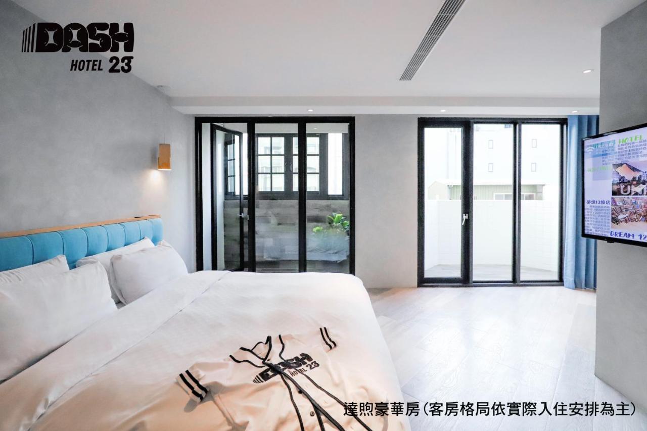 Dash 23 Hotel Tainan Exteriör bild
